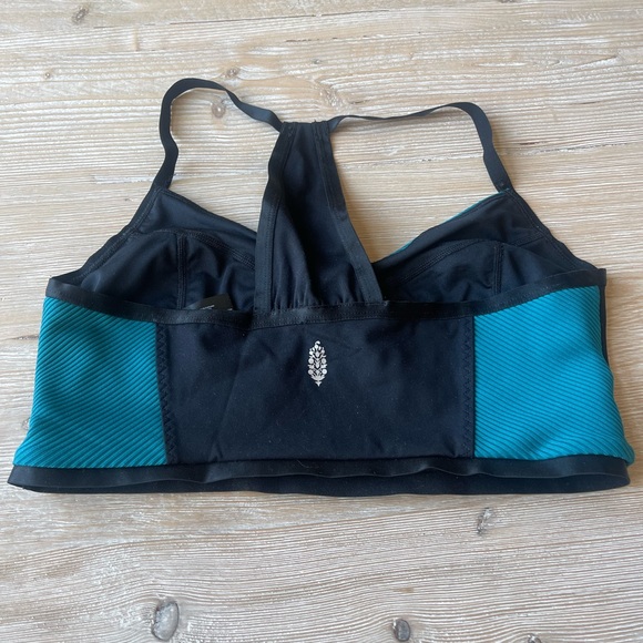 Free People Movement sports bra size large - Picture 3 of 5